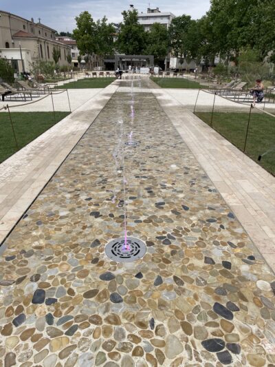 Place Paul Morand - Péage de Roussillon